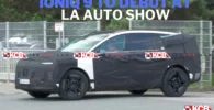 Coche camuflado Ioniq 9 debuta en el LA Auto Show.