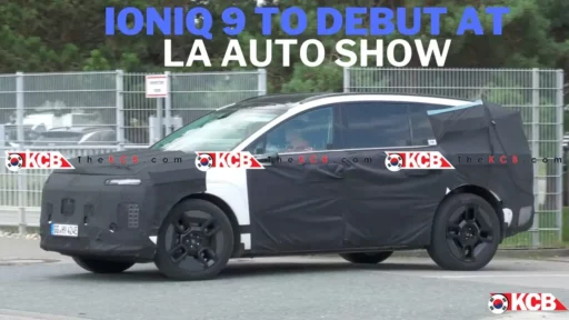 Coche camuflado Ioniq 9 debuta en el LA Auto Show.